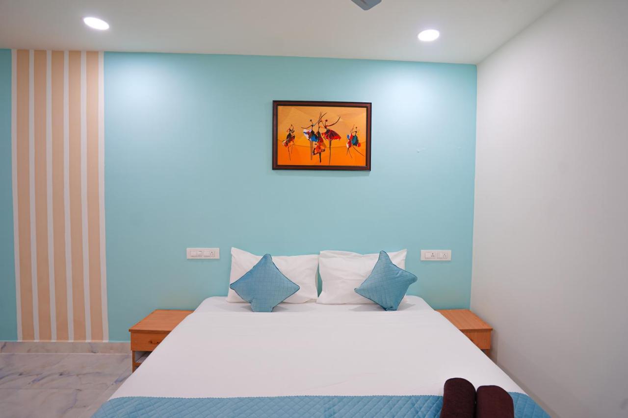 Mahasri Studio Apartments- Brand New Fully Furnished Air Conditioned Studio Apartments Tirupati Luaran gambar